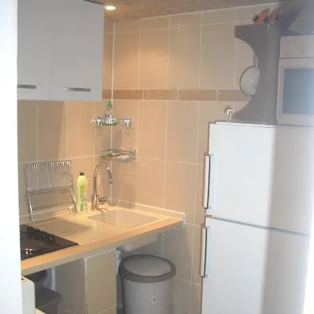 Holiday home Maisonnette Du Berger De Croccano